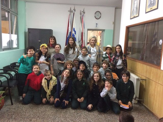 Primaria – Pateando Lunas