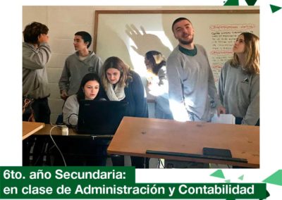 2018: 6to. año Secundaria en clase de Administración y Contabilidad